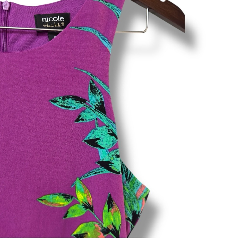 515 Nicole Miller | NWOT Magenta Tropical Leaf Print Sheath Midi Dress (Sz S) - Picture 7 of 17